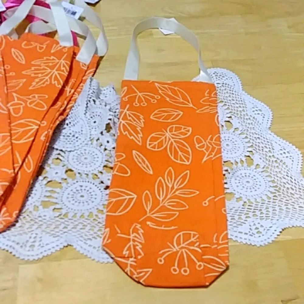 Wine Bags Bundle, Party Supplies, Special occasion gifting